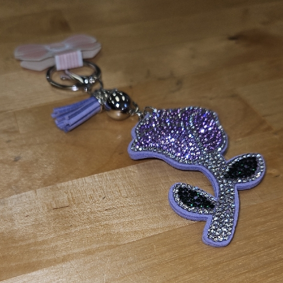 Sparkling Purple Rose Keychain - Picture 5 of 6